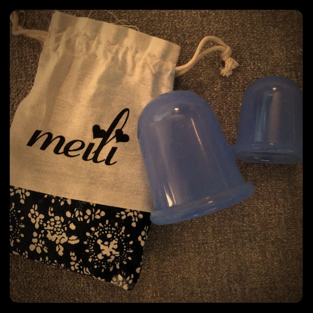 MEILI body cups. Brand new.